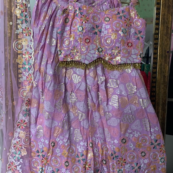 Beautiful purple lengha in size 38-40 - Picture 4 of 6